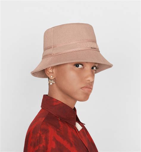 dior bucket hat women's.